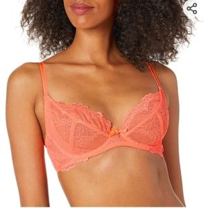 Urban outfitters Women's Non-Padded Plunge Bra